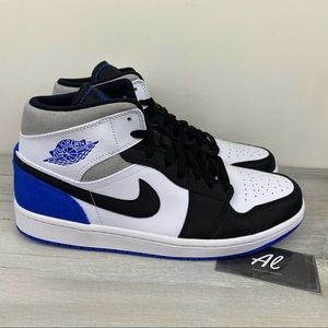 NEW Air Jordan 1 Mid SE ‘Royal Black Toe’